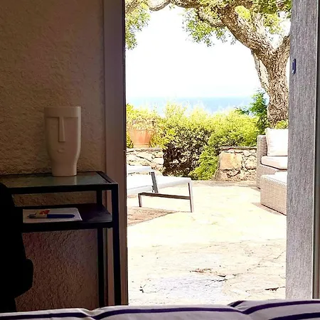 Les Collines Casa de Férias